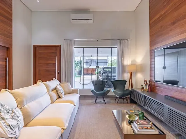 Casa 3 quartos e 4 banheiros, à venda, no bairro Gleba Palhano em Londrina