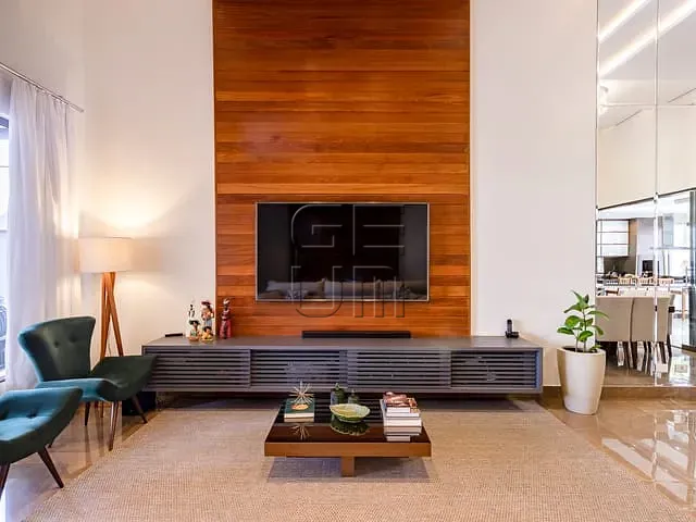 Casa 3 quartos e 4 banheiros, à venda, no bairro Gleba Palhano em Londrina