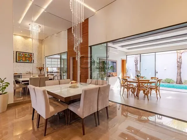 Casa 3 quartos e 4 banheiros, à venda, no bairro Gleba Palhano em Londrina