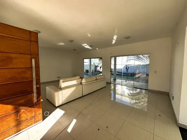 Casa com 569m² 5 quartos e 5 banheiros, à venda ou para alugar, no bairro Condomínio Terras do Vale em Caçapava