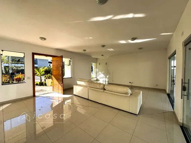 Casa com 569m² 5 quartos e 5 banheiros, à venda ou para alugar, no bairro Condomínio Terras do Vale em Caçapava