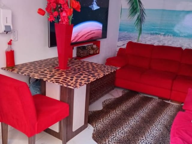 Casa com 88m² 2 quartos e 2 banheiros, à venda, no bairro Jardim Maria Rosa em Taboão da Serra