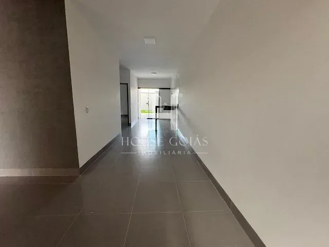 Casa com 200m² 3 quartos e 2 banheiros, à venda, no bairro Jardim Buriti Sereno em Aparecida de Goiânia