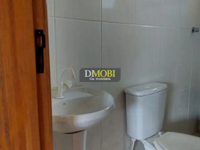 Casa com 125m² 2 quartos e 1 banheiro, à venda, no bairro Neópolis em Gravataí