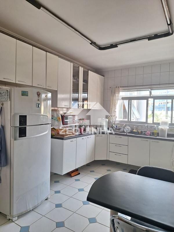 Casa, 3 quartos, 255 m² - Foto 18