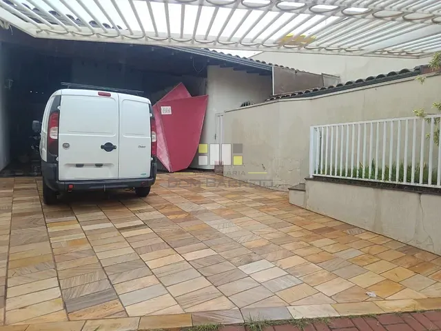 Casa com 375m² 3 quartos e 2 banheiros, para alugar, no bairro Centro em Sumaré