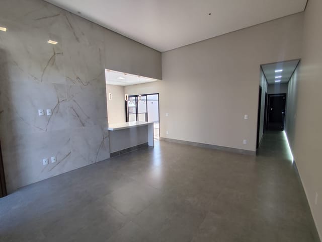 Casa 3 quartos e 3 banheiros, à venda, no bairro Parque Ortolândia em Hortolândia