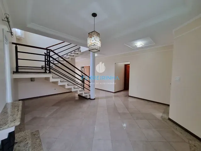 Casa com 360m² 4 quartos e 4 banheiros, à venda, no bairro Urbanova em São José dos Campos