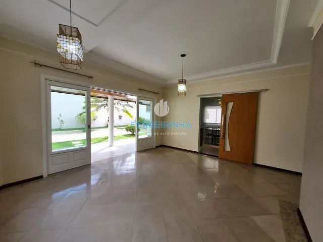 Casa com 360m² 4 quartos e 4 banheiros, à venda, no bairro Urbanova em São José dos Campos