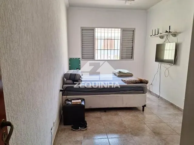 Casa com 255m² 2 quartos e 2 banheiros, à venda, no bairro Jaguare em Sao Paulo