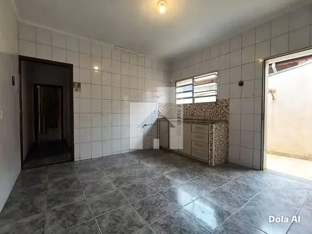 Casa com 250m² 4 quartos e 3 banheiros, à venda, no bairro Vila São Paulo em Jundiaí