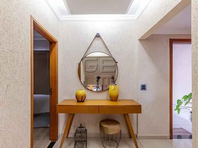 Casa com 400m² 5 quartos e 5 banheiros, à venda, no bairro Andrade em Londrina