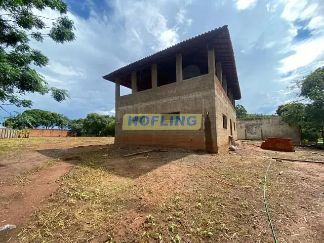Casa com 1793m², à venda, no bairro Portal dos Nobres em Ipeúna