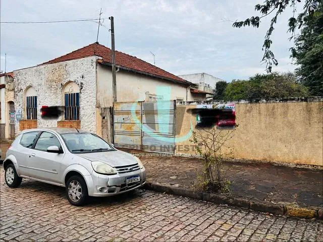 Casa com 756m² 2 quartos e 2 banheiros, à venda, no bairro Jardim Ártico em Araraquara