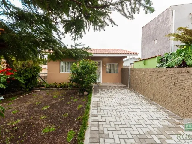 Casa 2 quartos e 1 banheiro, para alugar, no bairro Bacacheri em Curitiba