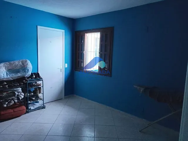 Casa com 300m² 3 quartos e 2 banheiros, à venda, no bairro Jardim Satélite em São José dos Campos