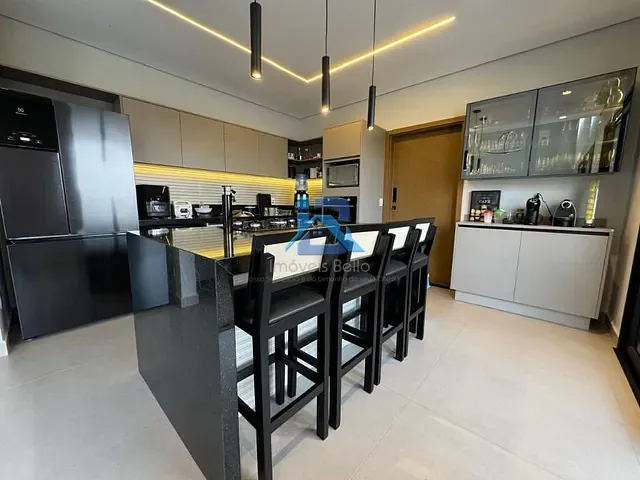 Casa com 500m² 3 quartos e 4 banheiros, à venda, no bairro Jardim Arizona em Itatiba