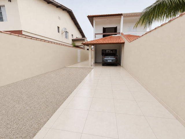 Casa com 255m² 2 quartos e 3 banheiros, à venda, no bairro Maitinga em Bertioga