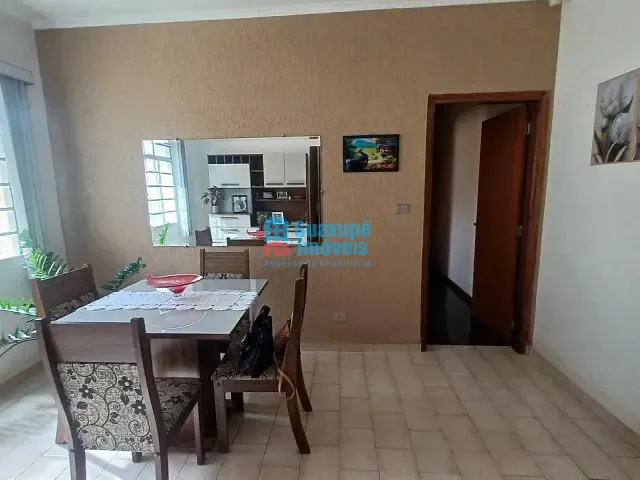 Casa 3 quartos e 3 banheiros, à venda, no bairro Angola em Guaxupé