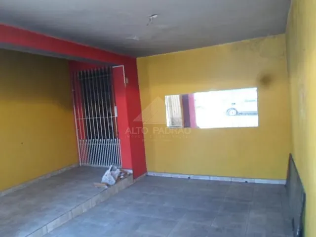 Casa com 243m², à venda, no bairro Vila Bocaina em Mauá