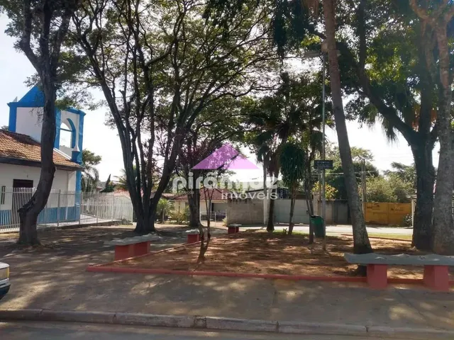 Casa com 1113m² 3 quartos e 3 banheiros, à venda, no bairro Primavera 1B em São José Dos Campos