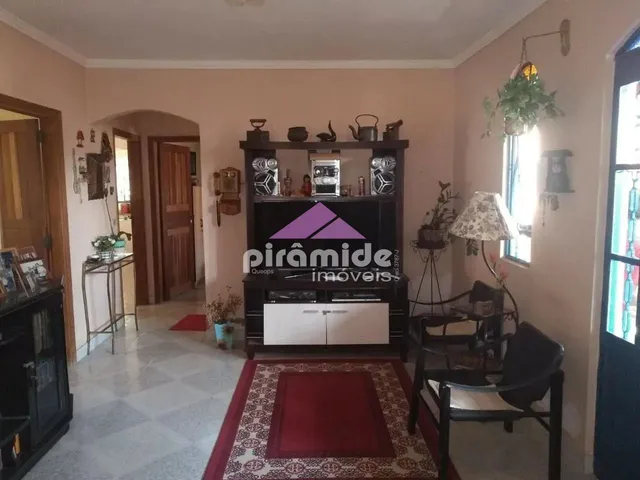 Casa com 1113m² 3 quartos e 3 banheiros, à venda, no bairro Primavera 1B em São José Dos Campos