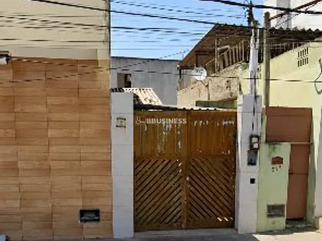 Casa 1 quarto e 1 banheiro, à venda, no bairro Centro em Campos dos Goytacazes