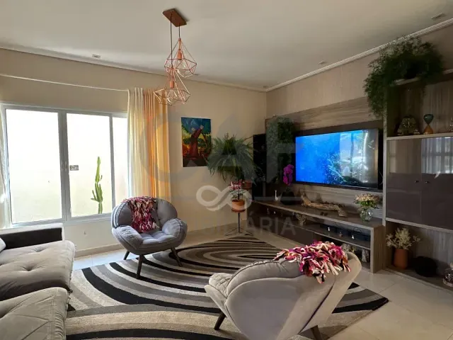 Casa com 406m² 3 quartos e 4 banheiros, à venda, no bairro Parque Residencial Nova Holanda em Holambra