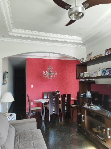 Casa com 255m² 4 quartos e 3 banheiros, à venda, no bairro Parque Rosário em Campos dos Goytacazes