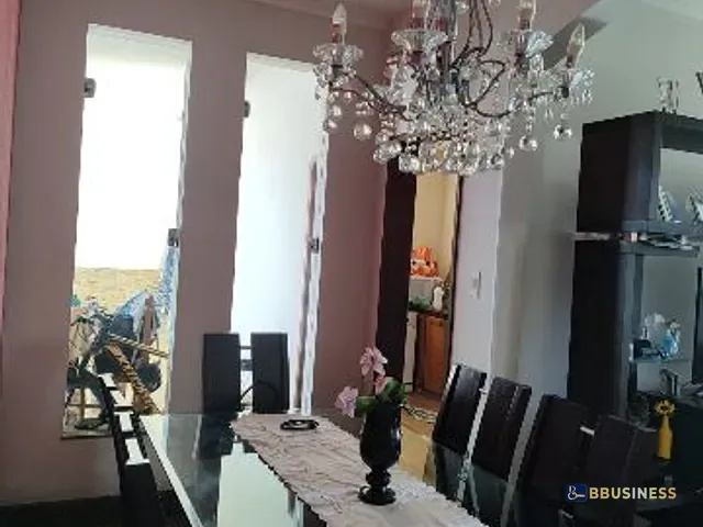Casa com 255m² 4 quartos e 3 banheiros, à venda, no bairro Parque Rosário em Campos dos Goytacazes