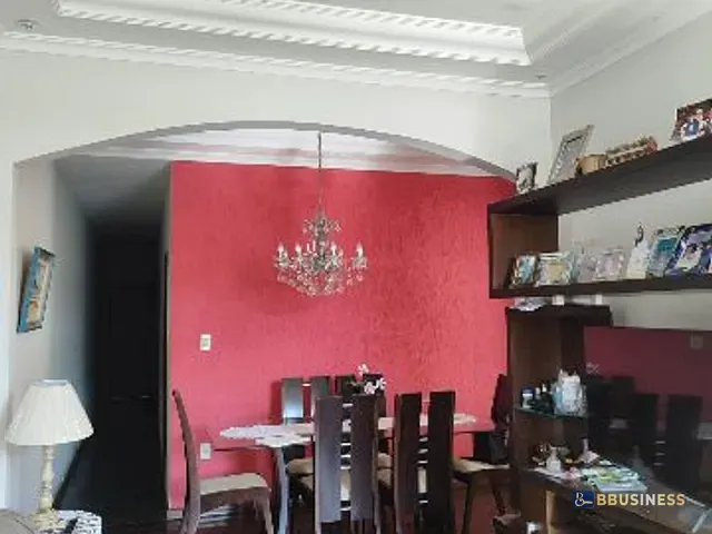 Casa com 255m² 4 quartos e 3 banheiros, à venda, no bairro Parque Rosário em Campos dos Goytacazes