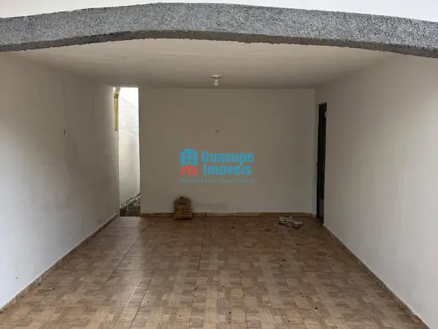 Casa 2 quartos e 1 banheiro, para alugar, no bairro Jardim Nova Guaxupé em Guaxupé