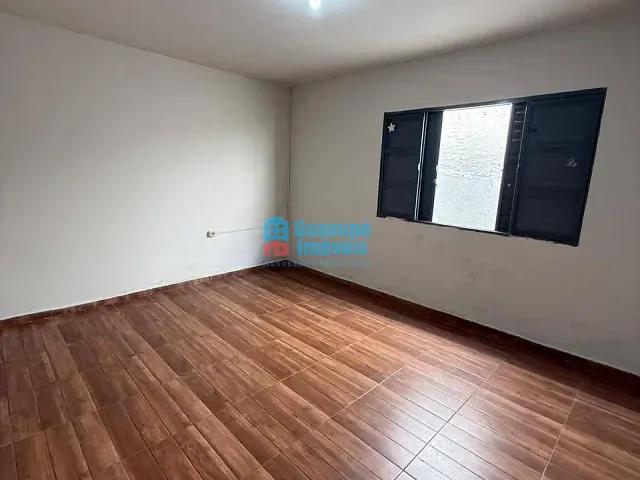 Casa 2 quartos e 1 banheiro, para alugar, no bairro Jardim Nova Guaxupé em Guaxupé