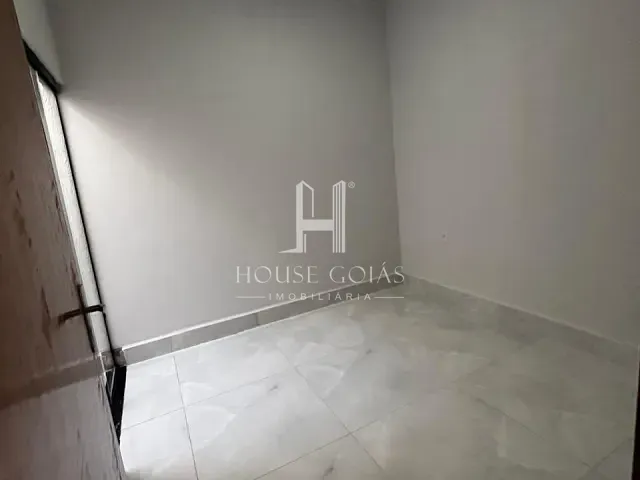 Casa com 120m² 2 quartos e 2 banheiros, à venda, no bairro Solange Parque I em Goiânia