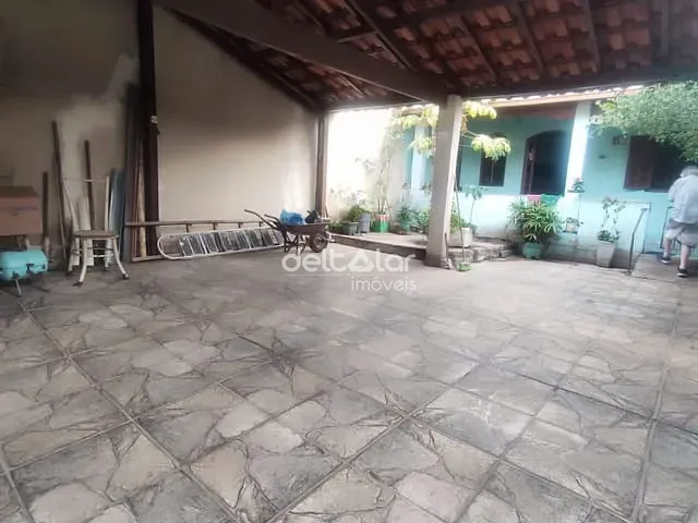Casa com 182m² 3 quartos e 3 banheiros, à venda, no bairro Piratininga (Venda Nova) em Belo Horizonte