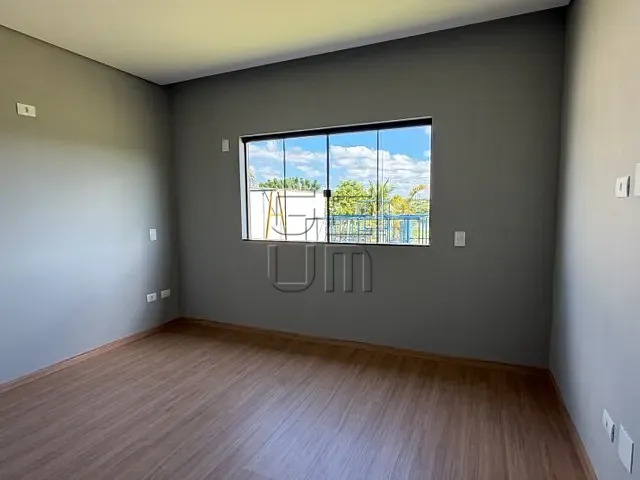 Casa com 1500m² 3 quartos e 4 banheiros, à venda, no bairro c em Sertanópolis