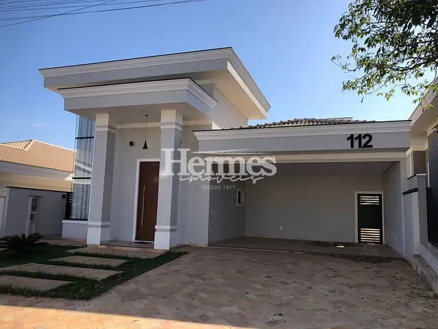Casa com 450m² 3 quartos e 3 banheiros, à venda, no bairro Parque Brasil 500 em Paulínia