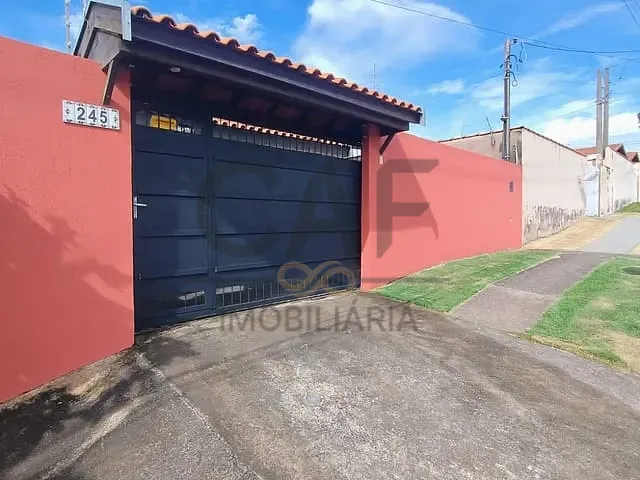Casa 2 quartos e 1 banheiro, à venda, no bairro Jardim Sylvio Rinaldi II em Jaguariúna