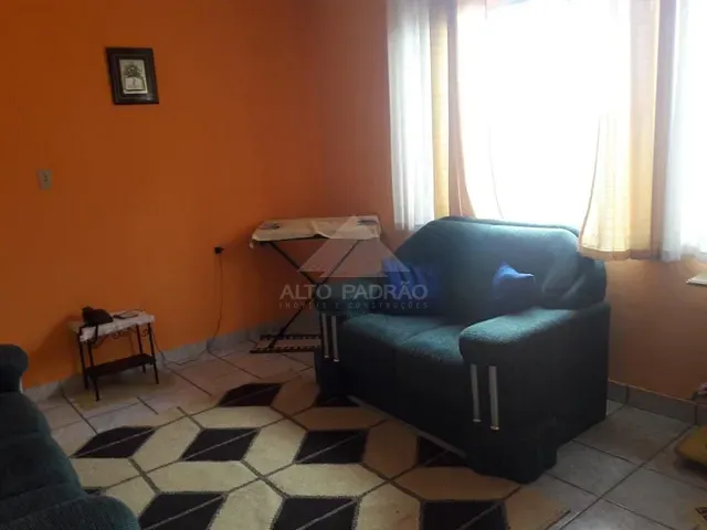 Casa com 125m², à venda, no bairro Vila Lisboa em Mauá