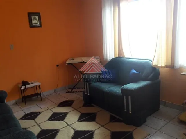 Casa com 125m², à venda, no bairro Vila Lisboa em Mauá
