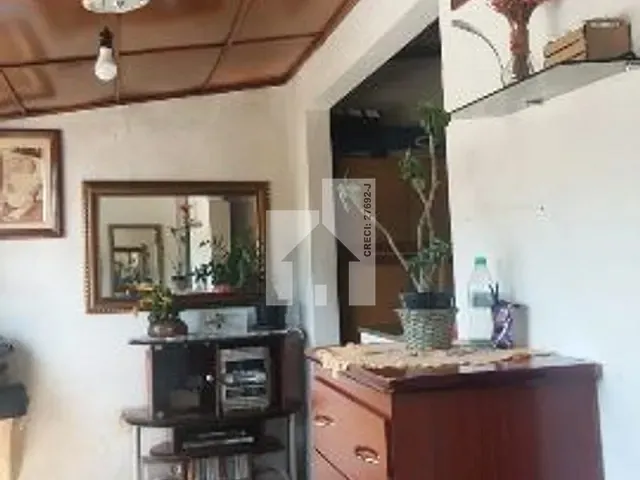 Casa com 150m² 2 quartos e 1 banheiro, à venda, no bairro Jardim do Lago em Jundiaí