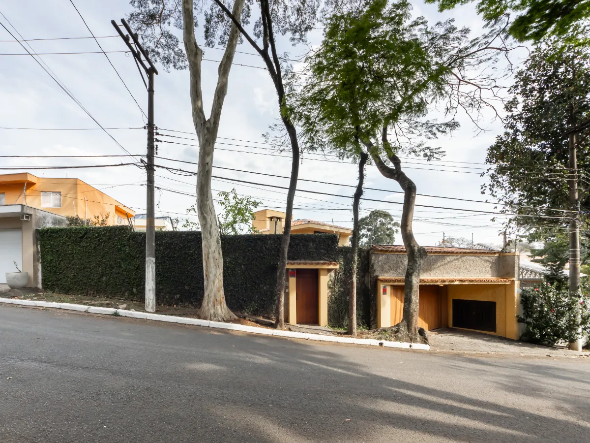 Casa para venda em Jardim Prudência com 3 quartos, sendo 1 suíte, 257m²