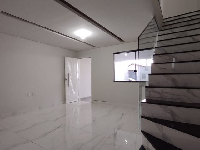 Foto do Casa - Casa 3 Quartos sendo um com suite  2  vagas no bairro Floramar | Deltalar Imóveis