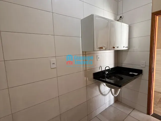 Casa com 250m² 4 quartos e 3 banheiros, à venda, no bairro Vila Toninho Zeitune em Guaxupé