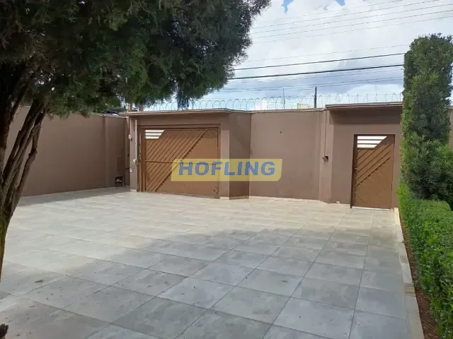 Casa com 1500m² 4 quartos e 4 banheiros, à venda, no bairro Jardim São Paulo em Rio Claro