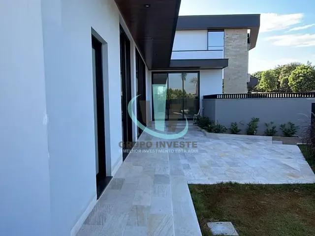 Casa com 588m² 4 quartos e 8 banheiros, à venda, no bairro Residencial e Comercial Quinta das Laranjeiras em Araraquara