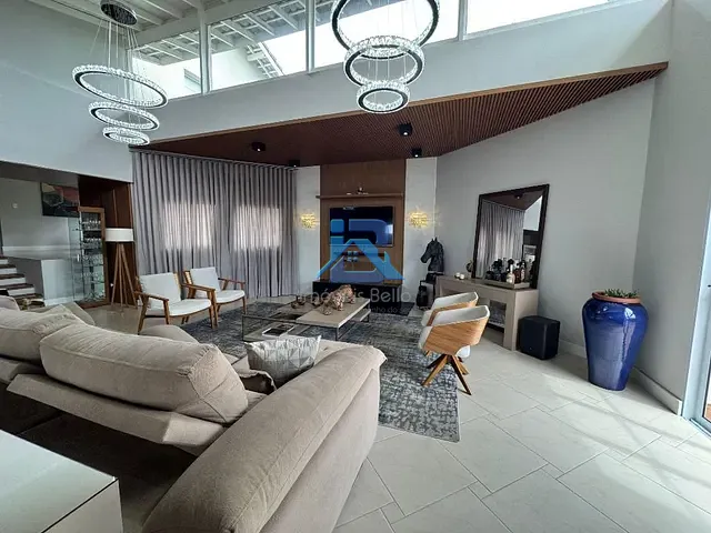 Casa com 1429m² 4 quartos e 6 banheiros, à venda ou para alugar, no bairro Parque das Laranjeiras em Itatiba