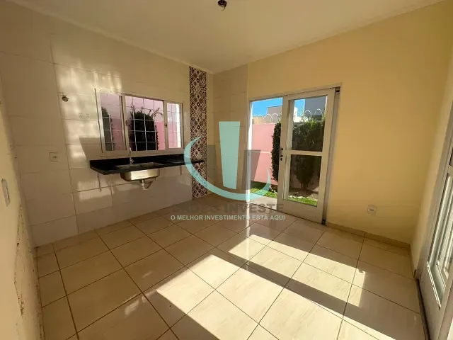 Casa com 200m² 2 quartos e 1 banheiro, à venda, no bairro Vistas do Horto em Araraquara