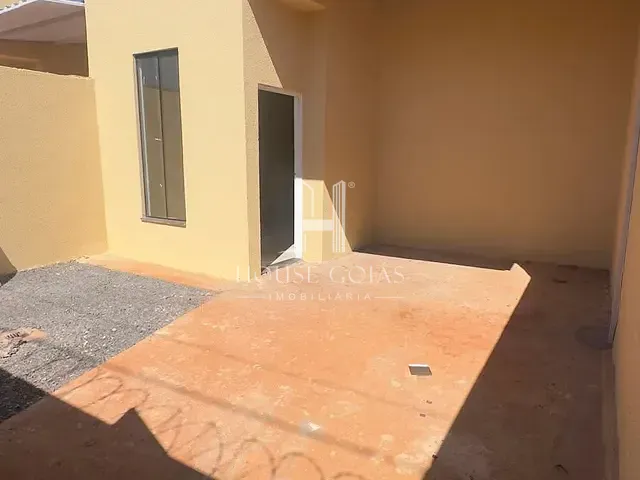 Casa com 120m² 2 quartos e 2 banheiros, à venda, no bairro Residencial Maria Monteiro em Trindade