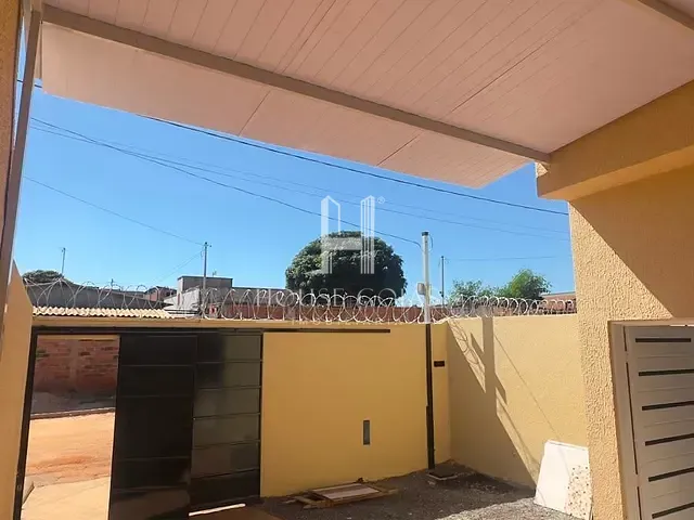 Casa com 120m² 2 quartos e 2 banheiros, à venda, no bairro Residencial Maria Monteiro em Trindade